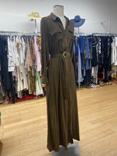 Load image into Gallery viewer, Banana Republic belted maxi dress M
