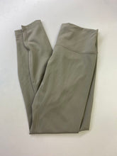 Load image into Gallery viewer, Lululemon leggings 10
