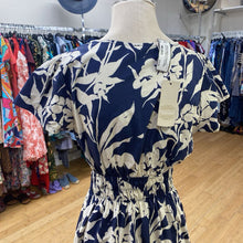 Load image into Gallery viewer, Bellaumbra maxi dress NWT XL
