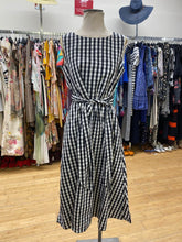 Load image into Gallery viewer, Ann Taylor gingham maxi dress 8
