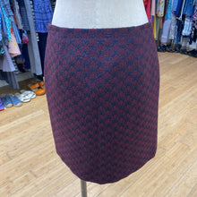 Load image into Gallery viewer, Tristan skirt 6
