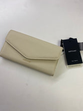 Load image into Gallery viewer, Matt &amp; Nat wallet NWT
