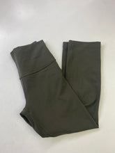Load image into Gallery viewer, Lululemon leggings 6

