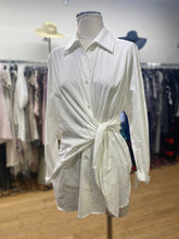 Load image into Gallery viewer, FRNCH long shirt L NWT
