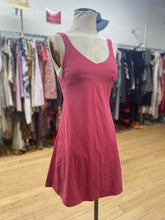 Load image into Gallery viewer, Lululemon skort dress 8
