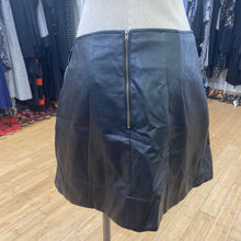 Load image into Gallery viewer, Anthropologie pleather skirt M NWT
