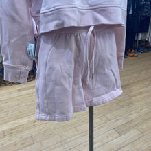 Load image into Gallery viewer, Lululemon shorts 6
