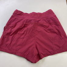 Load image into Gallery viewer, Lululemon shorts 6
