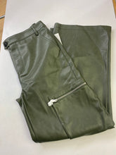 Load image into Gallery viewer, Avec Les Filles pleather pants S NWT
