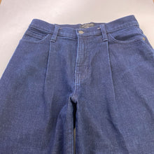 Load image into Gallery viewer, Banana Republic (outlet) Wide Leg jeans 4
