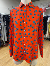 Load image into Gallery viewer, Banana Republic floral button up Sp
