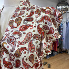 Load image into Gallery viewer, Zara paisley top XS

