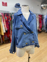 Load image into Gallery viewer, Kensie denim jacket L

