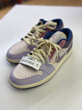 Load image into Gallery viewer, Nike Air Jordans sneakers 10
