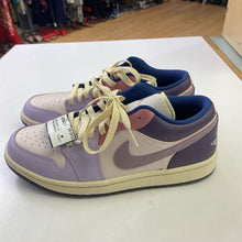 Load image into Gallery viewer, Nike Air Jordans sneakers 10
