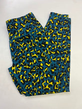 Load image into Gallery viewer, Sweaty Betty crop leggings 8
