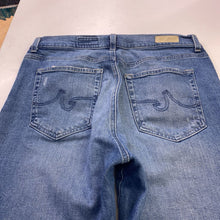 Load image into Gallery viewer, AG Jeans Brinley Jeans 30
