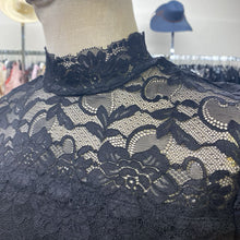 Load image into Gallery viewer, Guess lace top NWT M
