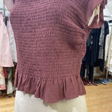 Load image into Gallery viewer, Wilfred smocked top M
