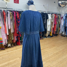 Load image into Gallery viewer, Gap maxi dress NWT L
