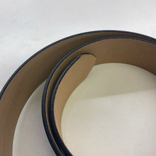 Load image into Gallery viewer, Gap leather belt NWT XL
