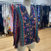 Load image into Gallery viewer, Johnny Was silk top XS
