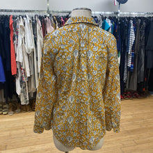 Load image into Gallery viewer, Talbots floral button up L
