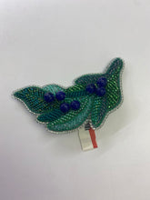 Load image into Gallery viewer, Beaded leaf brooch
