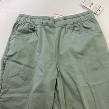 Load image into Gallery viewer, Black Diamond jogger pants NWT S
