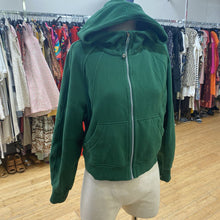 Load image into Gallery viewer, Lululemon crop zip up hoody XS/S
