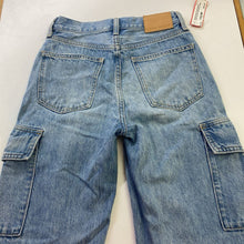 Load image into Gallery viewer, Denim Forum The Farrah Hi-Rise Wide cargo jeans 23
