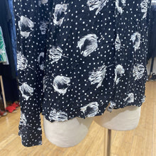 Load image into Gallery viewer, All Saints button up top L
