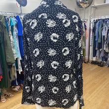 Load image into Gallery viewer, All Saints button up top L
