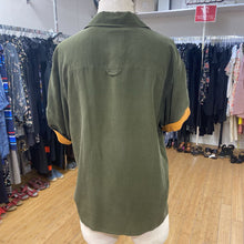Load image into Gallery viewer, The Limited vintage silk top XS
