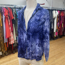 Load image into Gallery viewer, Velvet Heart tie dye shirt M
