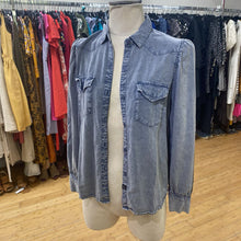 Load image into Gallery viewer, Rails (Outlet) shirt S
