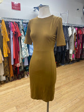 Load image into Gallery viewer, Babaton Dress 00
