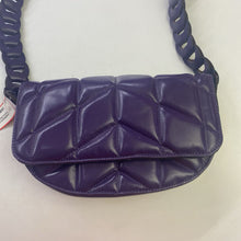 Load image into Gallery viewer, Patricia Nash quilted handbag
