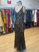 Load image into Gallery viewer, BCBG Generation lace maxi dress 2 NWT
