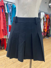 Load image into Gallery viewer, Sunday Best pleated mini skirt 4
