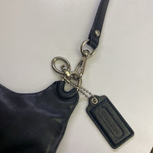 Load image into Gallery viewer, Coach handbag
