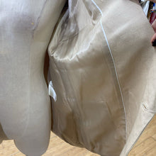 Load image into Gallery viewer, Khaite linen blend blazer L
