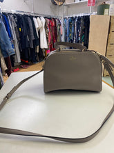 Load image into Gallery viewer, Kate Spade handbag NWT
