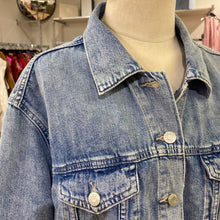 Load image into Gallery viewer, Gap denim jacket XL
