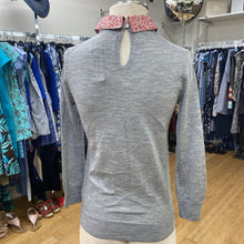 Load image into Gallery viewer, J Crew knit top XS
