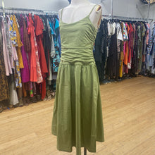 Load image into Gallery viewer, RW&amp;CO dress L NWT
