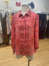Load image into Gallery viewer, Pink floral top

