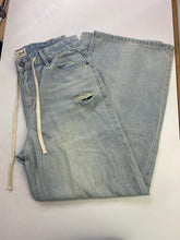 Load image into Gallery viewer, Kuwalla jeans 30

