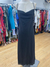 Load image into Gallery viewer, Ten by Aritzia dress 8 NWT
