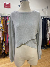 Load image into Gallery viewer, Lululemon cropped sweater 8
